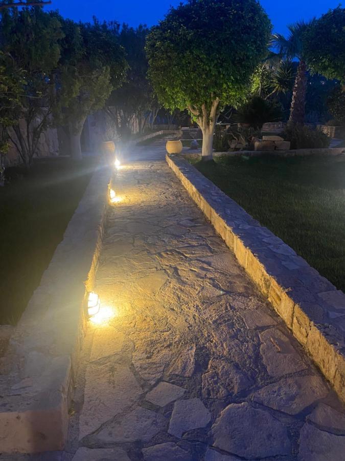 Pistachio Guesthouse, Παραδοσιακός Ξενώνας Vathí Zewnętrze zdjęcie