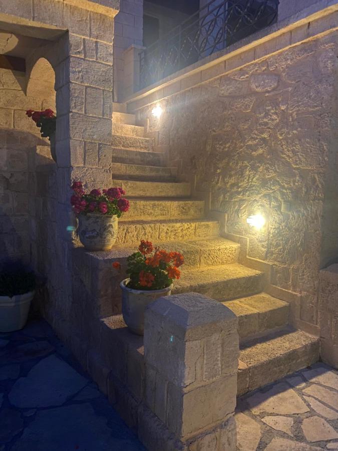 Pistachio Guesthouse, Παραδοσιακός Ξενώνας Vathí Zewnętrze zdjęcie
